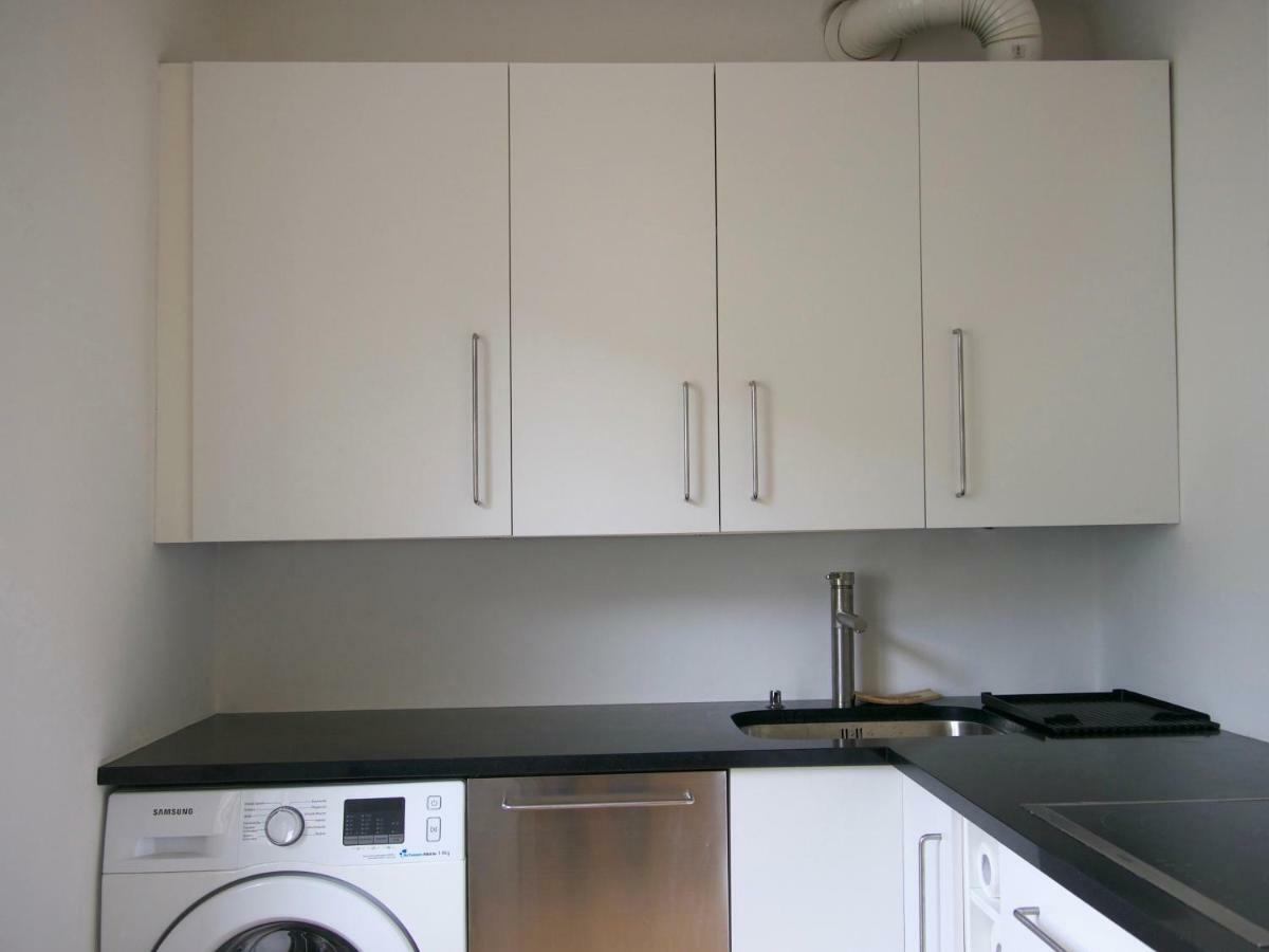 Spacious 2rooms In The Center